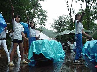 �܂ق�Α��ېX�̃R���T�[�g���̂P�P�y�q�����ہu�܂ق�΂̕��v�z