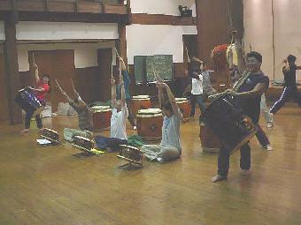 �x�n�f�x����Ƃ̗��K��̂X�y�u�r�d�r�r�h�n�m�Q�O�O�Q�v�̗��K���̂R�z